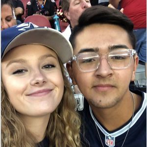 Meet your Posher, Lauren